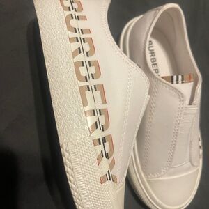 Burberry Shoes